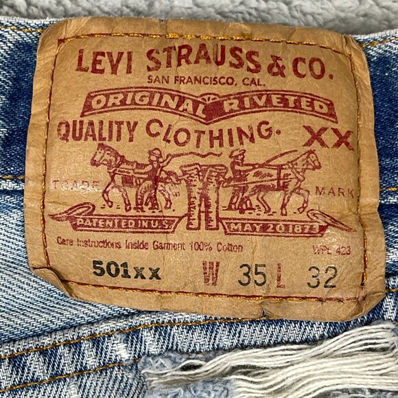 VTG Levi's 501 XX Jeans Mens 35x32 Actaul 32x28 Blue Denim Distressed Button Fly - Picture 11 of 16